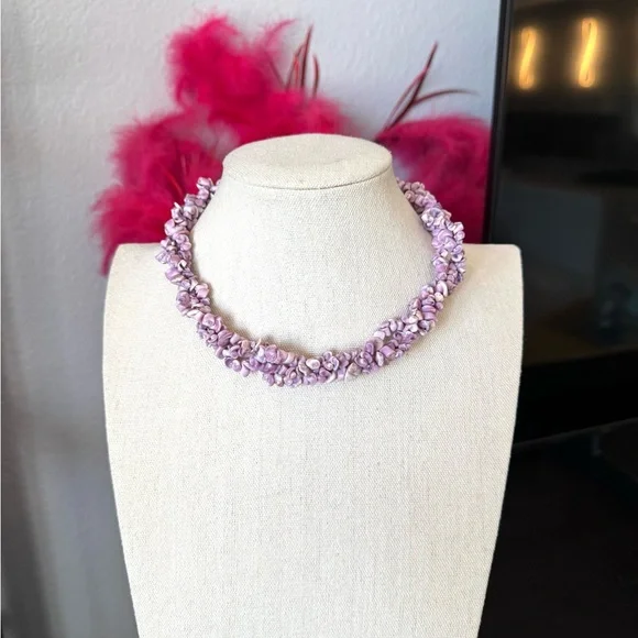 Chunky Purple Shell Choker Necklace - Picture 2 of 9